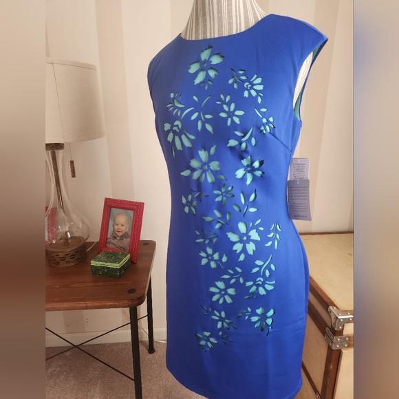 NWT Laser cut sheath dress sz8 - Picture 2 of 7